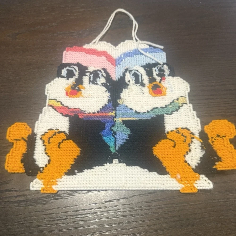 Two winter plastic canvas penguins‎